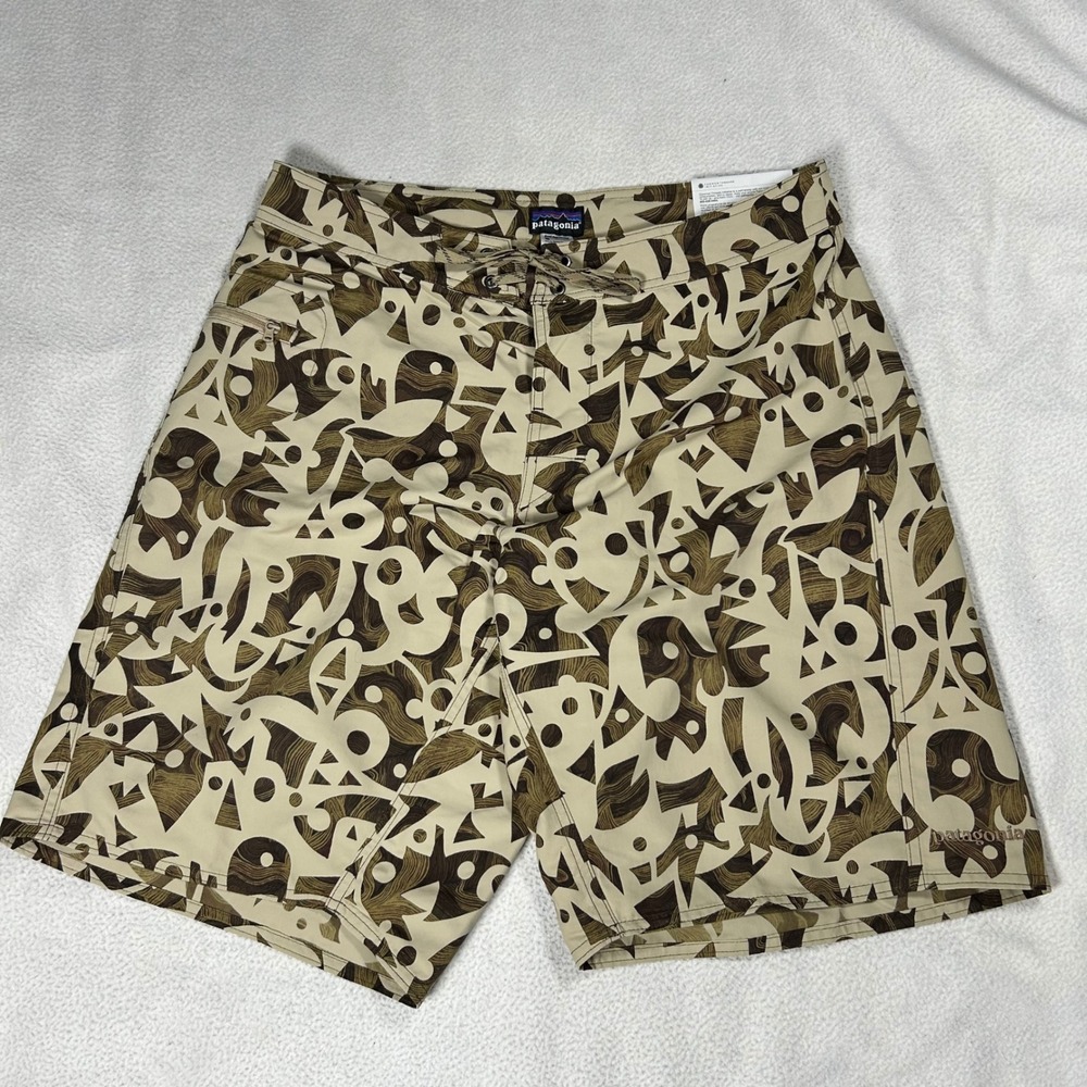 Patagonia Wavefarer Board Shorts Mens 33 Tan Brown Abstract Print 21" 86556